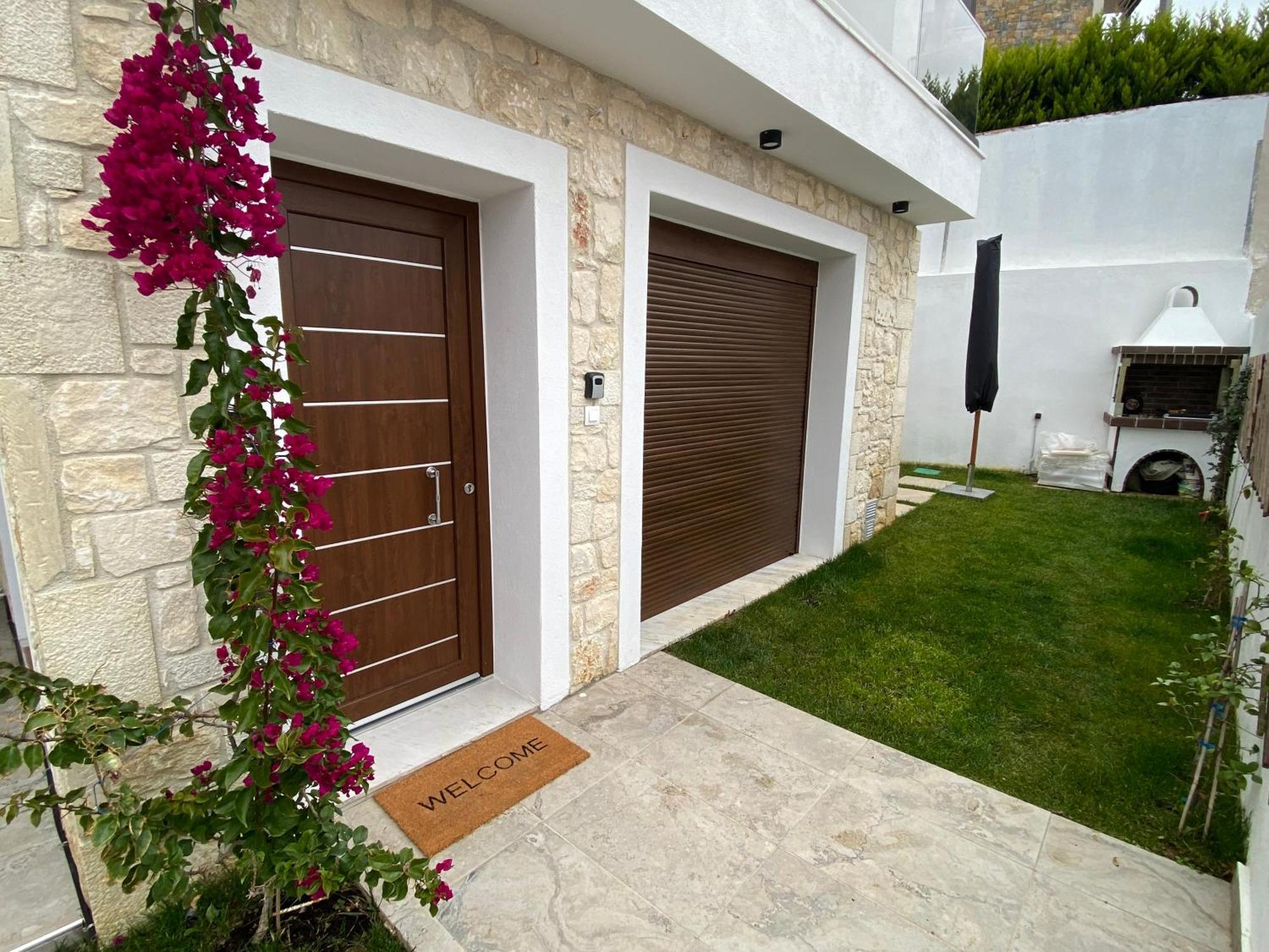 Momo's House Nikiti (Sithonia)